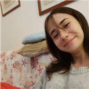 Studentessa di Scienze della Formazione Primaria e del Conservatorio offre aiuto compiti
