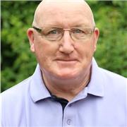 Positive and encouraging teacher who wants to bring out the best in my students.