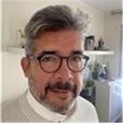 Profesor titulado en Robótica educativa con experiencia de 5 años 