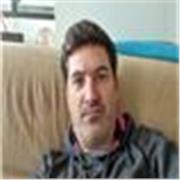 Professeur de design graphique avec plus de 20 ans d'expérience en agence en tant que graphiste.