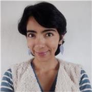 Profesora de apoyo escolar especializada en clases de inglés, español y sociales virtuales
