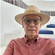 Doctor Periodismo. Profesor en Universidad Malaga por 25 años