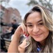 Professora de Língua Portuguesa - gramática e redação para alunos do Fundamental 2, Ensino Médio e vestibular em escolas e particu