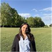 Refuerzo en primaria además clases de varios deportes.