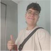 Profesora de batería para nivel principiante, básico e Intermedio