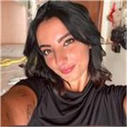 Offro lezioni di ripetizioni per bambini delle scuole elementari e medie adattandole alle loro esigenze. 