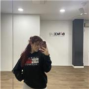 Profesora con 13 años de formación en diversos estilos de danza