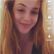 Licenza media ISB e Diploma al liceo linguistico con certificazioni linguistiche avanzate e non, esperienza di studio all'estero