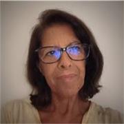 Profesora de educacion de adultos con con amplia experiencia