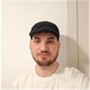 Profesor de Ingles y Historia, Apto para principiantes, especialmente porque me gustaria dar a prueba con los mas pequeños primero