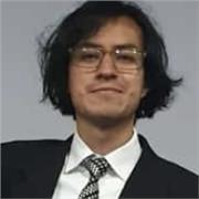 Físico con 4 años de experiencia dando clases en línea a adolescentes y adultos