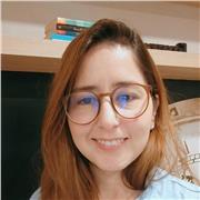 Professora de inglês, níveis básico e intermediário
