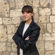 Studentessa di Giurisprudenza al Quarto Anno appassionata di diritto e lingue impartisce ripetizioni per ragazzi! 