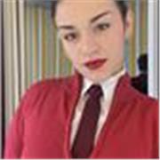 Studentessa universitaria con certificazione C2 Cambridge