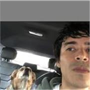 Profesor de español imparte clases a adolescentes, universitarios, profesionales