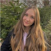 Studentessa di medicina offre ripetizioni e aiuto compiti per elementari, medie e superiori