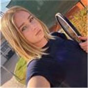 Sono una ex tennista professionista. Best ranking 354 WTA in singolo e 225 in doppio. 
Lavoro anni come Maestra. Grazie alla mia esperienza nel mondo del professionismo posso dare molto ai miei allievi e clienti e trasferire a loro molto