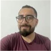 Doy clases de gestión de calidad, gestión ambiental, biología, microbiología, parásitos y producción animal
