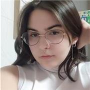 Estudiante de universidad con horario muy flexible, dispuesta a enseñar cualquier materia de instituto.