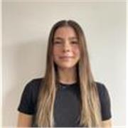 Estudiante de segundo de carrera de biologia, apasionada de las ciencias de la naturaleza y con conocimientos suficientes