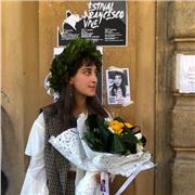 Laureata in Lettere Classiche offre ripetizioni di greco, latino, italiano, storia e filosofia. Metodo su misura e risultati!