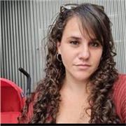 Profesora de historia que facilita resumenes explicativos para alumnos de ESO y Bachillerato