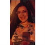 Maestra en formación para enseñar, nivelar y reforzar el español en los niños que inician su aprendizaje o tienen dificultades