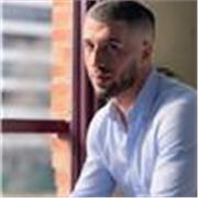 Profesor que se adapta a la Necesidades (Cualquiera)