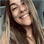 Ragazza diplomata offre lezioni private di spagnolo per bambini e adulti