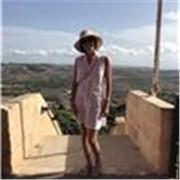 Specializzata in Psicologia Cognitiva Applicata offre lezione di Tutor in Italiano, Filosofia e Psicologia. Tutor di Studio.