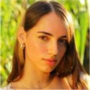 Ciao! Sono Patrizia, ho 26 anni e insegno italiano di professione. Aiuto volentieri a fare i compiti di qualsiasi materia!