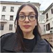 Laureata in Lingua e Letteratura Inglese | Oltre 6 anni di esperienza | Inglese per bambini, ragazzi e adulti | Grammatica, vocabolario, lettura, conversazione | Ripetizioni e supporto scolastico