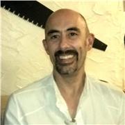 Friendly, approachable, experienced yoga teacher specialising in newcomer to Yoga