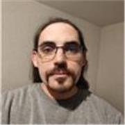 Professeur de français à distance, natif de cette langue, enchanté et enthousiaste de partager mes connaissances.