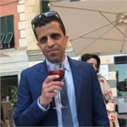 biologo e diagnosta con conoscenza anche di strumenti