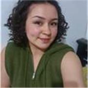 Tengo experiencia en talleres con enfoque artístico y a través de estos tocar temas de ciudad y de paz