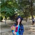 Ben Emine.23 yaşındayım, Pamukkale üniversitesi İngilizce öğretmenliği bölümünden yeni mezun oldum. Stajımı bir lisede yaptım.