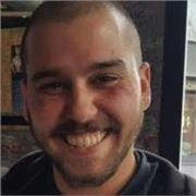 Profesor de cine y audiovisual con 10 años de experiencia en el sector. Dirigido a todos los públicos