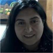 Escribir y leer es mi pasión. Soy Licenciada en Literatura y Lengua Castellana en formación. Desarrollé un juego de mesa de creación literaria. Promuevo experiencias lúdicas a través del arte, de la sensibilización de los sentidos y la exploración de expe