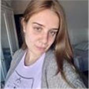 Profesora de Lengua Castellana y Literatura con más de 5 años de experiencia