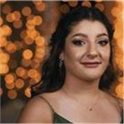 Sono laureata in Economia Aziendale e ho già maturato esperienza nelle ripetizioni per studenti di diverse età. Offro supporto in