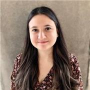 Online English tutor for children and adults in EU.