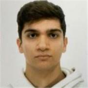 Estudiante universitario de 20 años. Tengo el C1 y experiencia en clases de conversación en inglés.