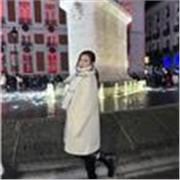 Profesora con experiencia en clases particulares de inglés, aportaré conocimiento, idioma y entretenimiento.