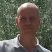 Prof à domicile ou en présentiel donne cours de management, finance d'entreprise, économie