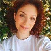 Hai il desiderio di suonare Chopin? Desideri imparare la tua canzone preferita al piano? Che tu sia alle prime armi o voglia entrare in una scuola ad indirizzo o se il pianoforte è sempre stata la tua passione da tutta la vita, contattami! Insieme potremm