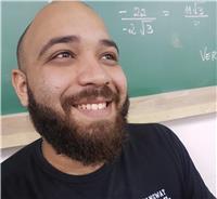 Professor de matemática com experiência em concursos militares e vestibulares