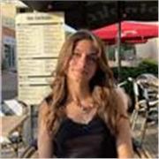 Ancienne étudiante en faculté d’anglais avec un niveau C1 - Prête à vous donner des cours et vous aider !