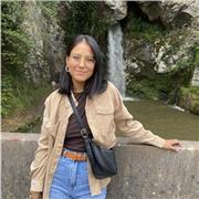 Profesora titulada con 3 años de experiencia, ofrece clases particulares presenciales en Ávila y online al resto de la península.