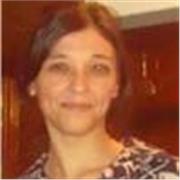 Profesora de derecho, ciencias sociales imparte clases a personas de todas las edades